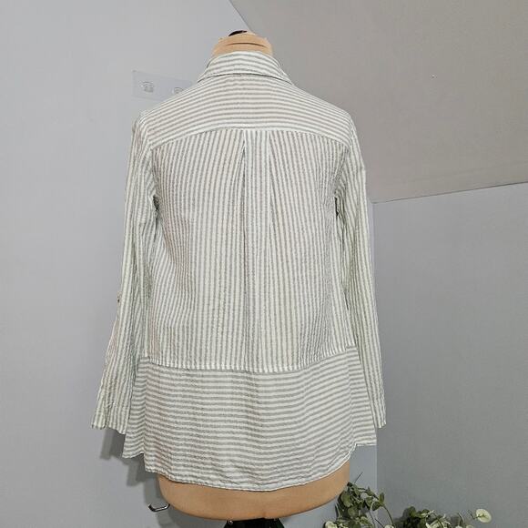 Jones New York Signature Top Green White Gold Metallic Striped Button Front S - Picture 3 of 12